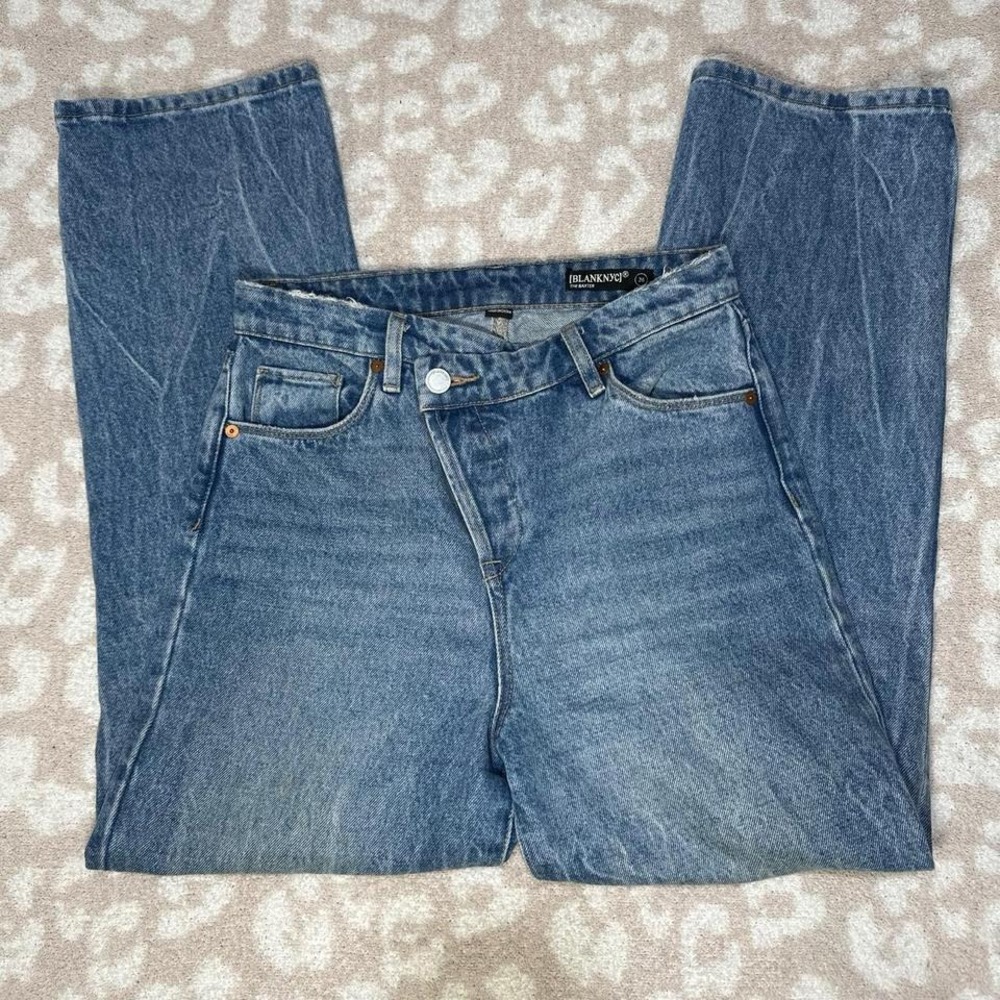 BlankNYC‎ "The Baxter" Straight Leg Jeans – Size 26